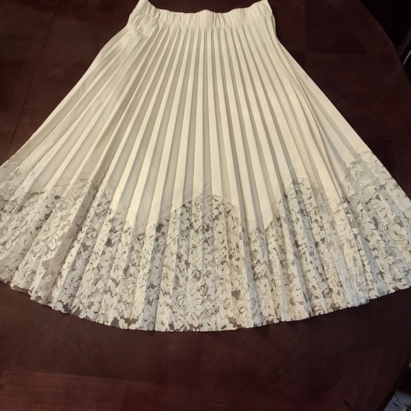 Nanette Lepore Pleated Lace Cream Midi A-Line Full Pull-on Skirt Women Medium - Picture 2 of 14